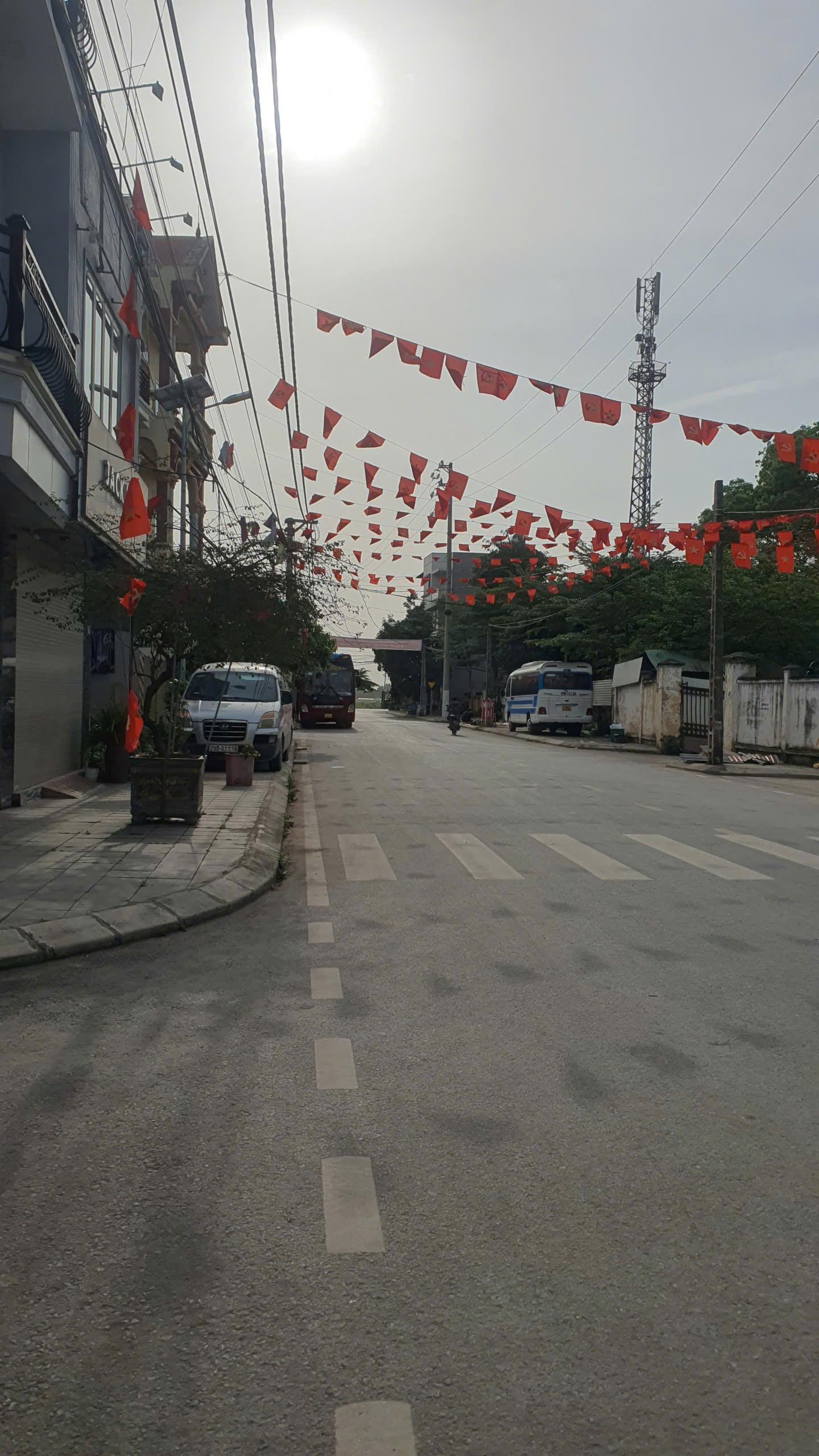 Bán Đất Đan Phượng | Khu Phân Lô Bệ Máy Xã Phương Đình, Vỉa Hè, Ô Tô Tránh, 87m2 Mặt Tiền 5m Giá 6.65 Tỷ