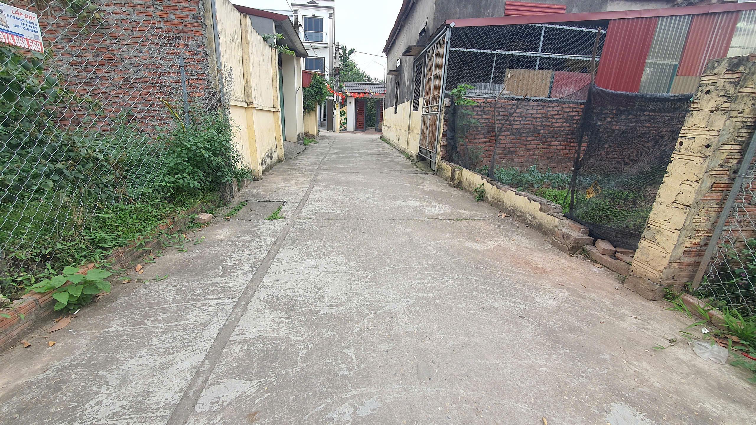 Bán đất Đan Phượng – Quán La