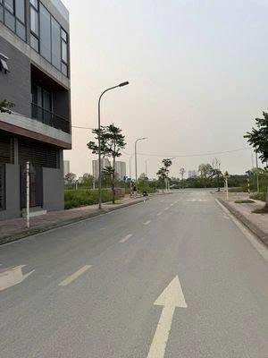 BÁN ĐẤT HOÀ LẠC, SÁT METRO 5, ĐẠI LÔ THĂNG LONG, HUYỆN THẠCH THẤT, ĐỐI DIỆN ĐH FPT, ĐHQG