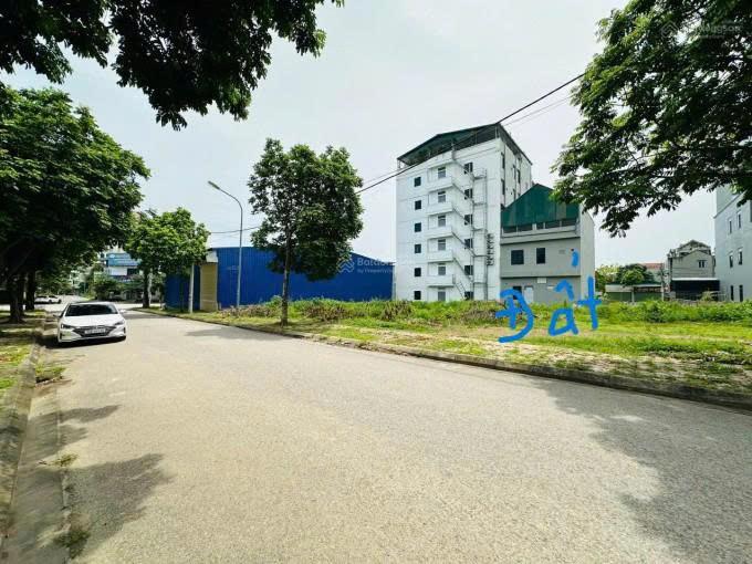 NHỈNH 4 TỶ, LÔ GÓC, ÔTÔ TRÁNH, TÂN XÃ, 500M TỚI ĐH FPT, 1.5KM ĐHQG HÀ NỘI, 2KM TỚI METRO 5