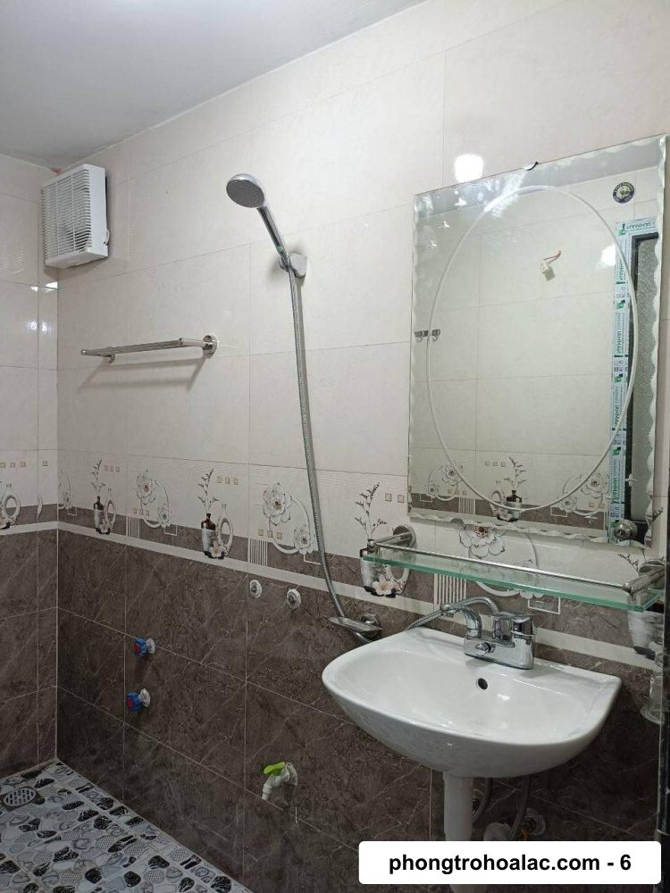 Thuê Nhà Hoà Lạc | Cho Thuê Nhà Cấp 4 Rộng 30m2, Gần Ngã 4 Hòa Lạc