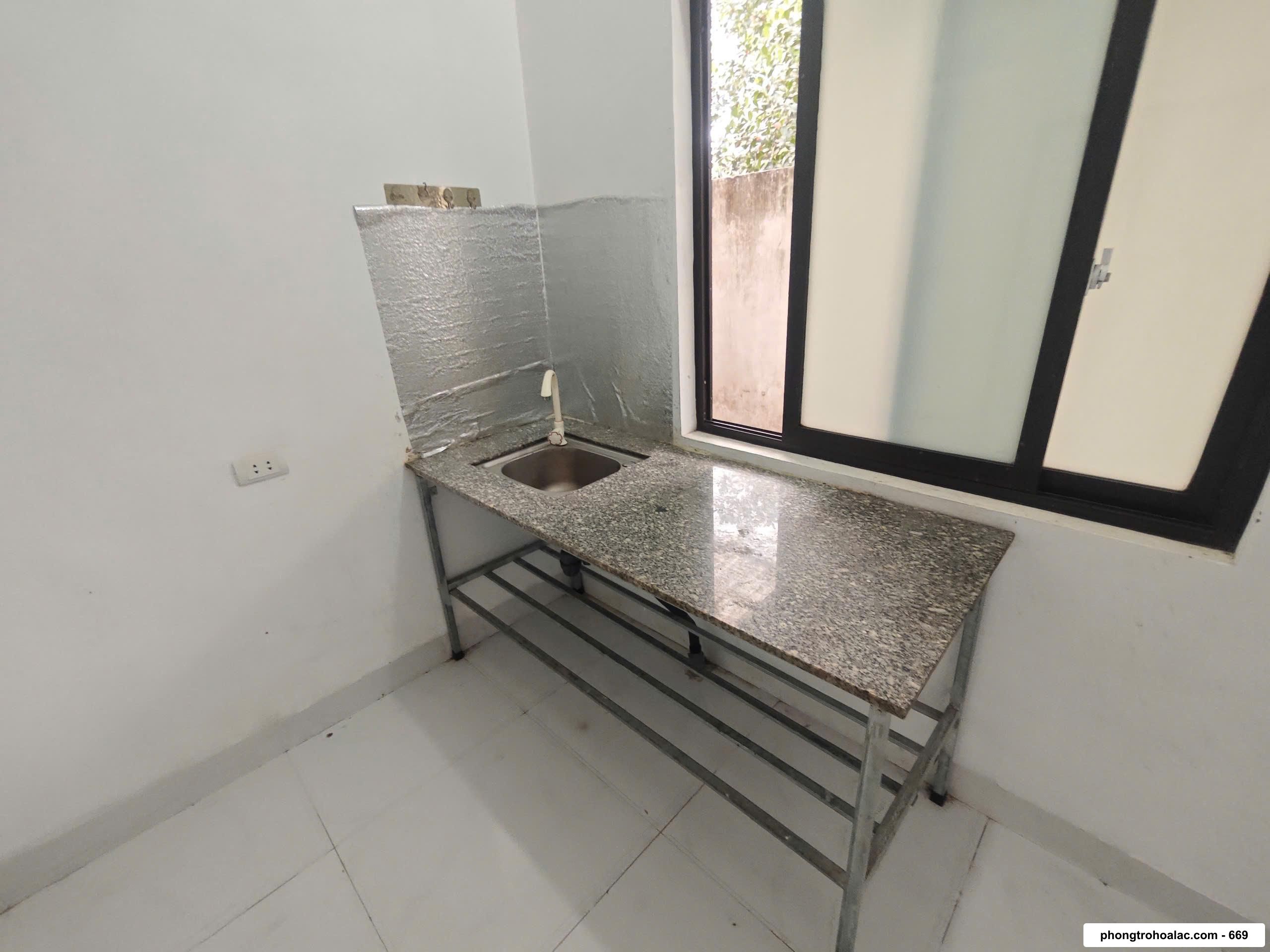Nhà trọ gần trường đại học FPT Hà Nội | Cách Dưới 2km | Nhà Trọ Cô Hà