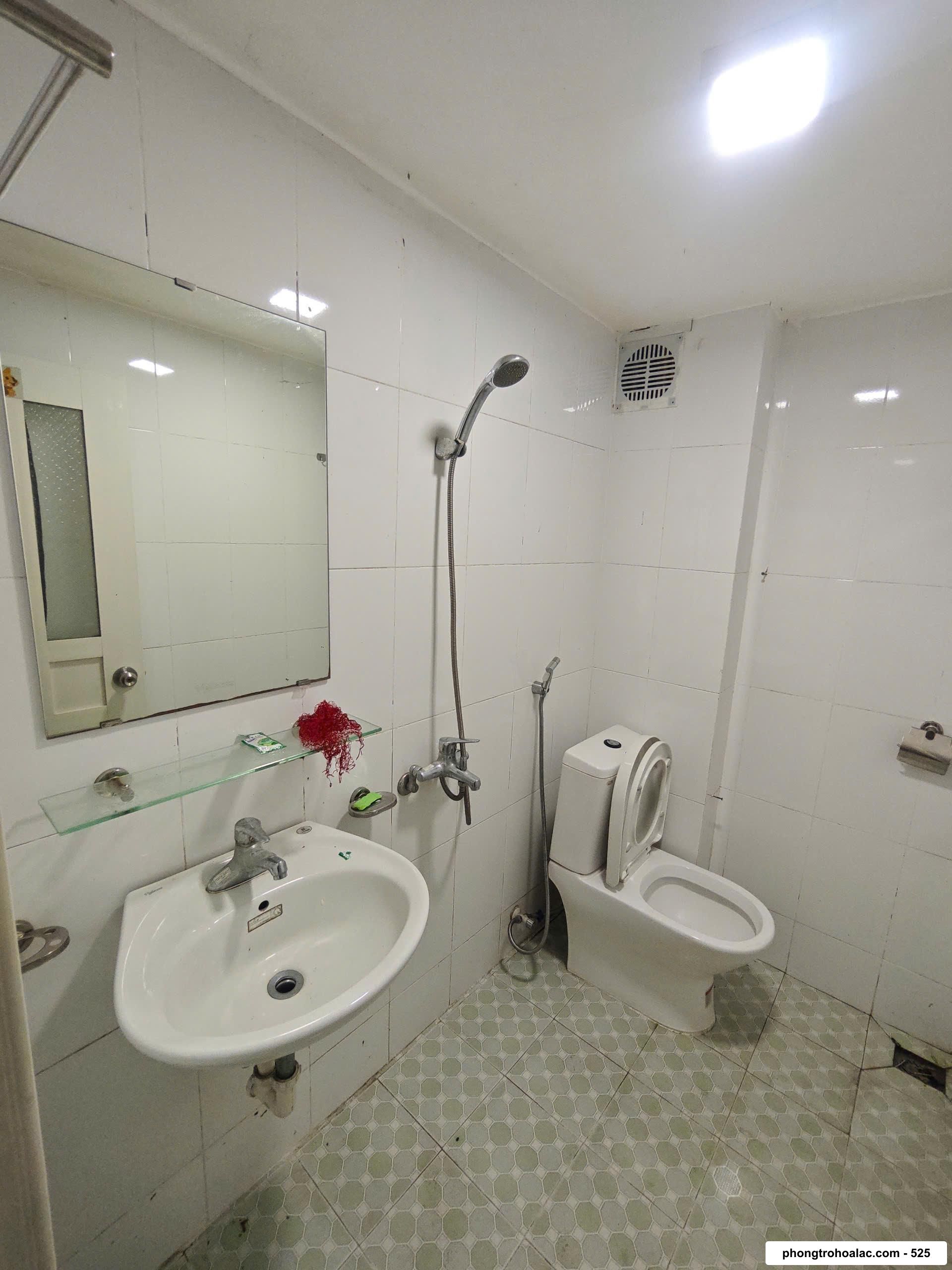 Nhà Trọ Gần Trường FPT | Cách Dưới 2km | Nhà Trọ Diễm Quỳnh