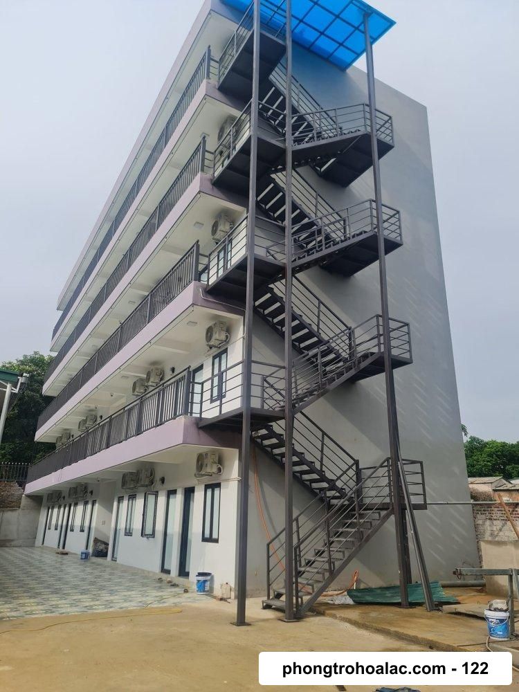 Thuê Nhà Hoà Lạc gần đại học quốc gia hà nội