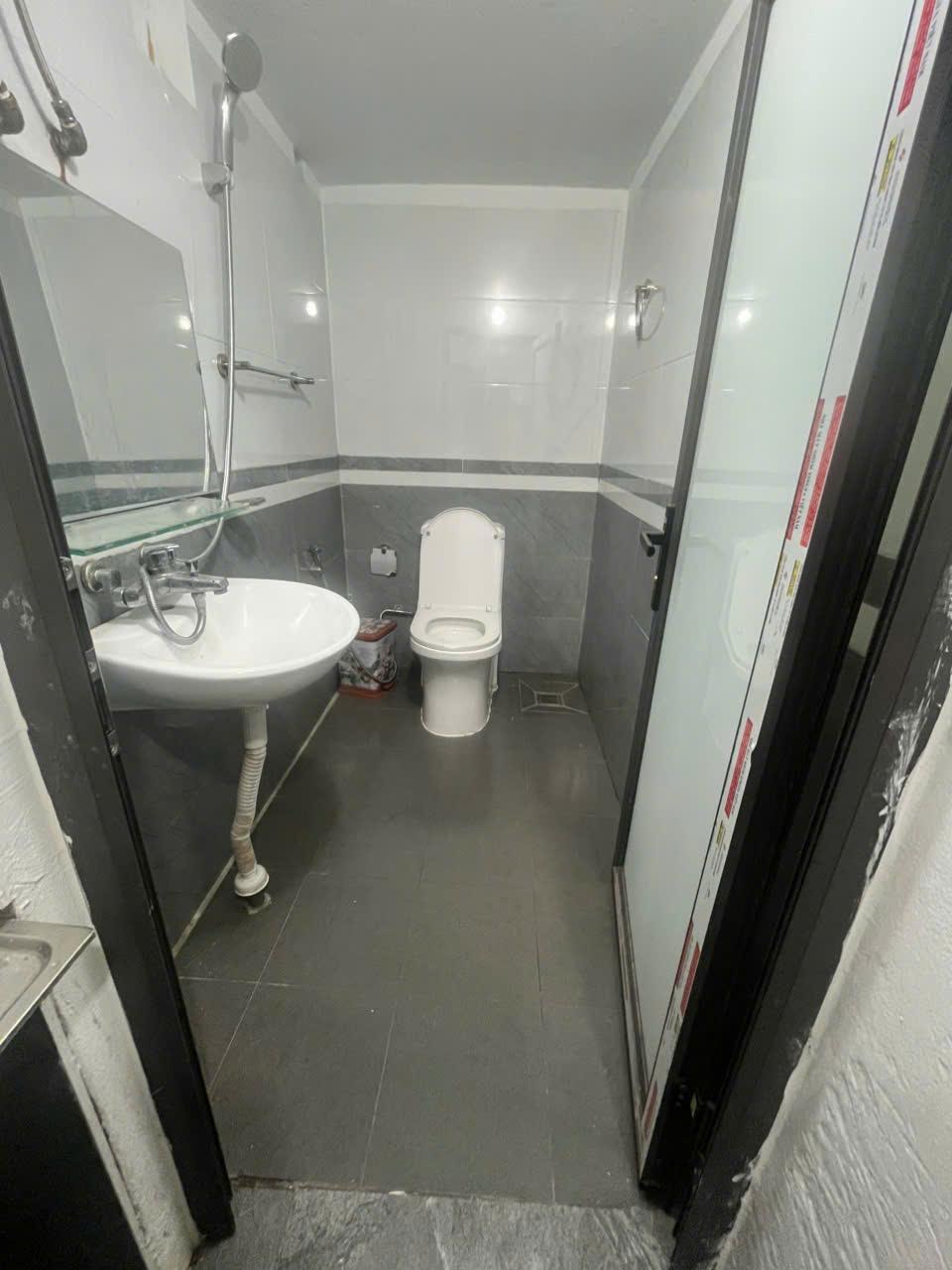 Phòng Trọ Đại Học Quốc Gia | Cách Dưới 200m | Nhà Trọ Lala Linh