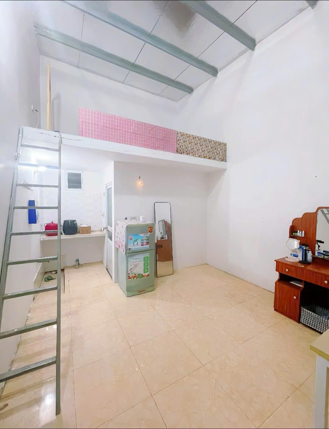 Nhà Trọ Gần Đại Học FPT